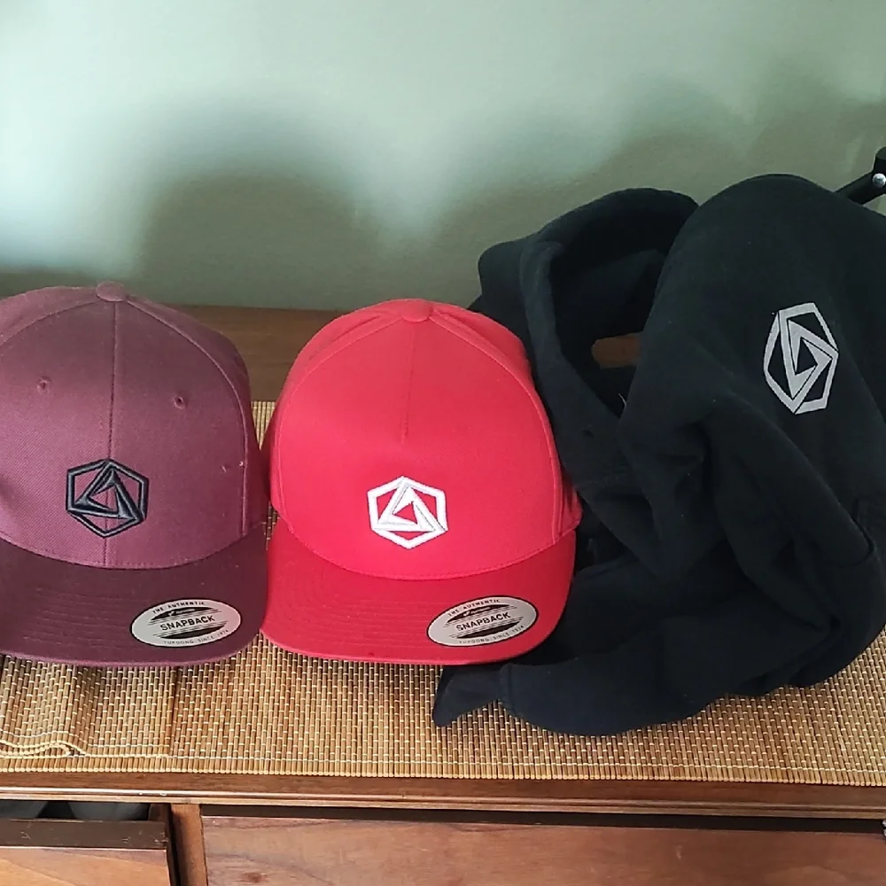 Red Snapback Hats and sweater - Picture 2 of 5